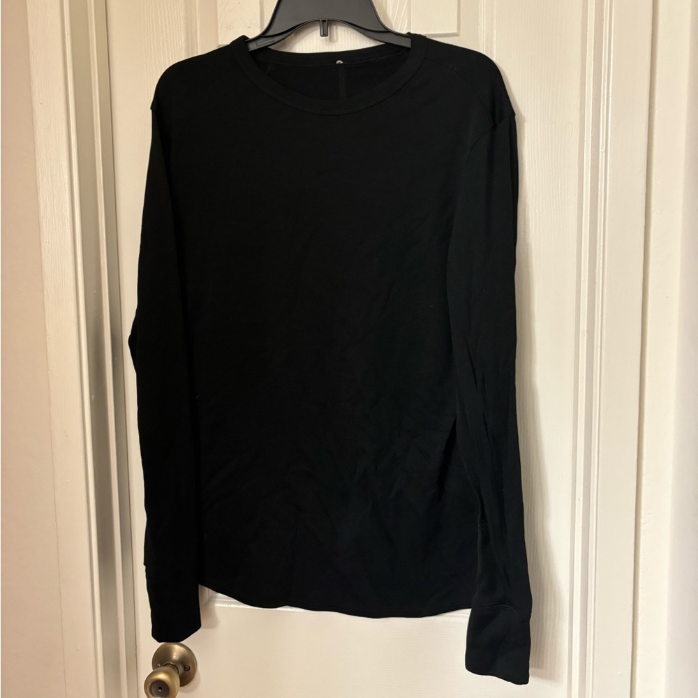 Lululemon Men’s Black Long Sleeve Shirt